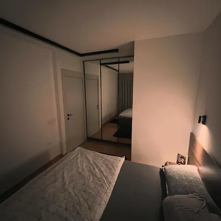 Apartman Penthouse Center *